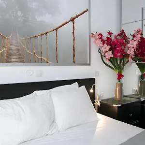 astoria-double-studio-interior-serviced-apartment.in-canary-islands.com/